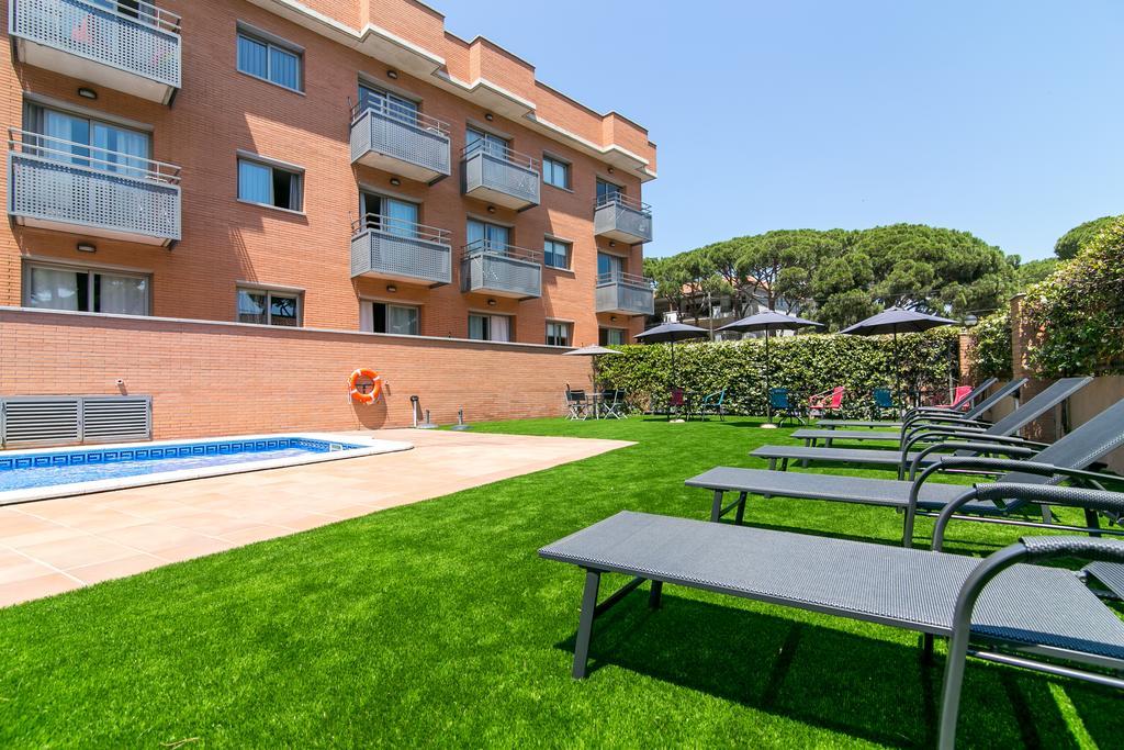 קסטלדפלס Aparthotel Bardon מראה חיצוני תמונה