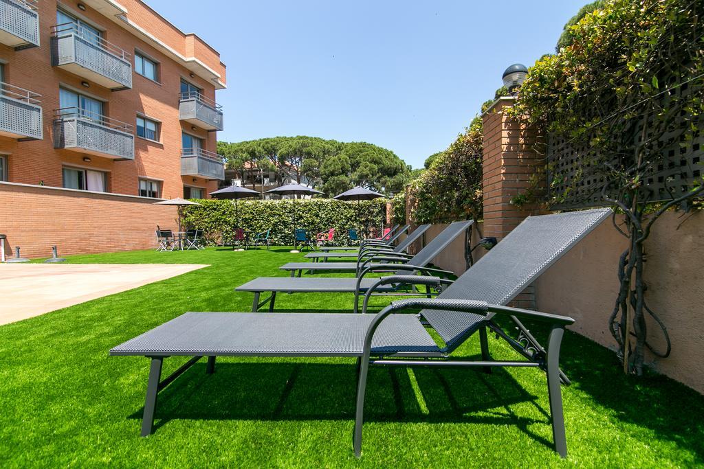 קסטלדפלס Aparthotel Bardon מראה חיצוני תמונה
